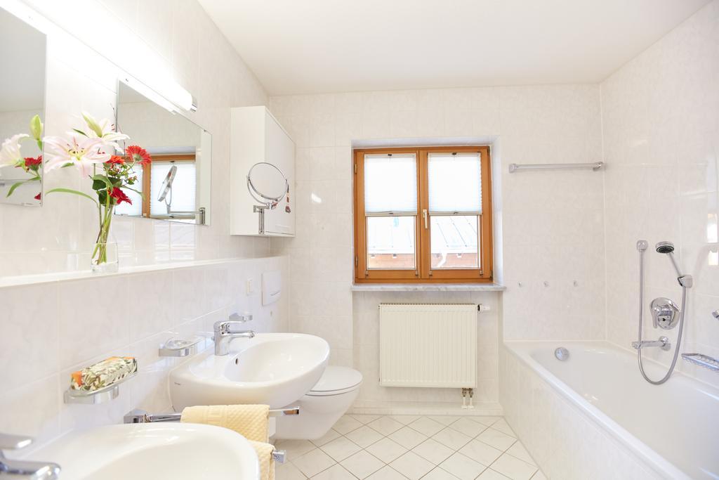 Ferienwohnung Kuehn Oberstdorf Exterior foto